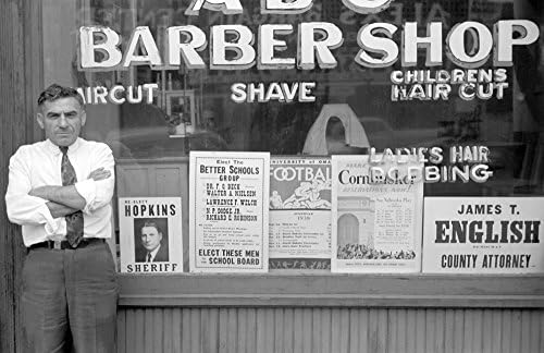1938 Barber and Shop, דרום אומהה, תצלום וינטג 'נברסקה 11 x 17 הדפס מחדש
