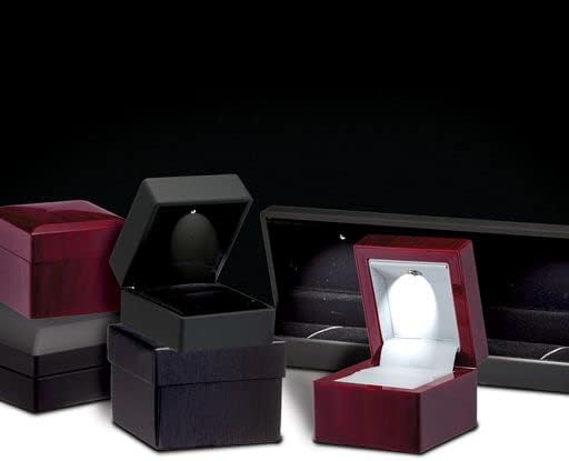 אלור - קופסת עגיל יוקרתית עם אור לד, מארז עגיל יהלום אלגנטי בצורת ריבוע, להצעה ייחודית, אירוסין או חתונה, קופסת מתנה קטנה וקטיפה שחורה.